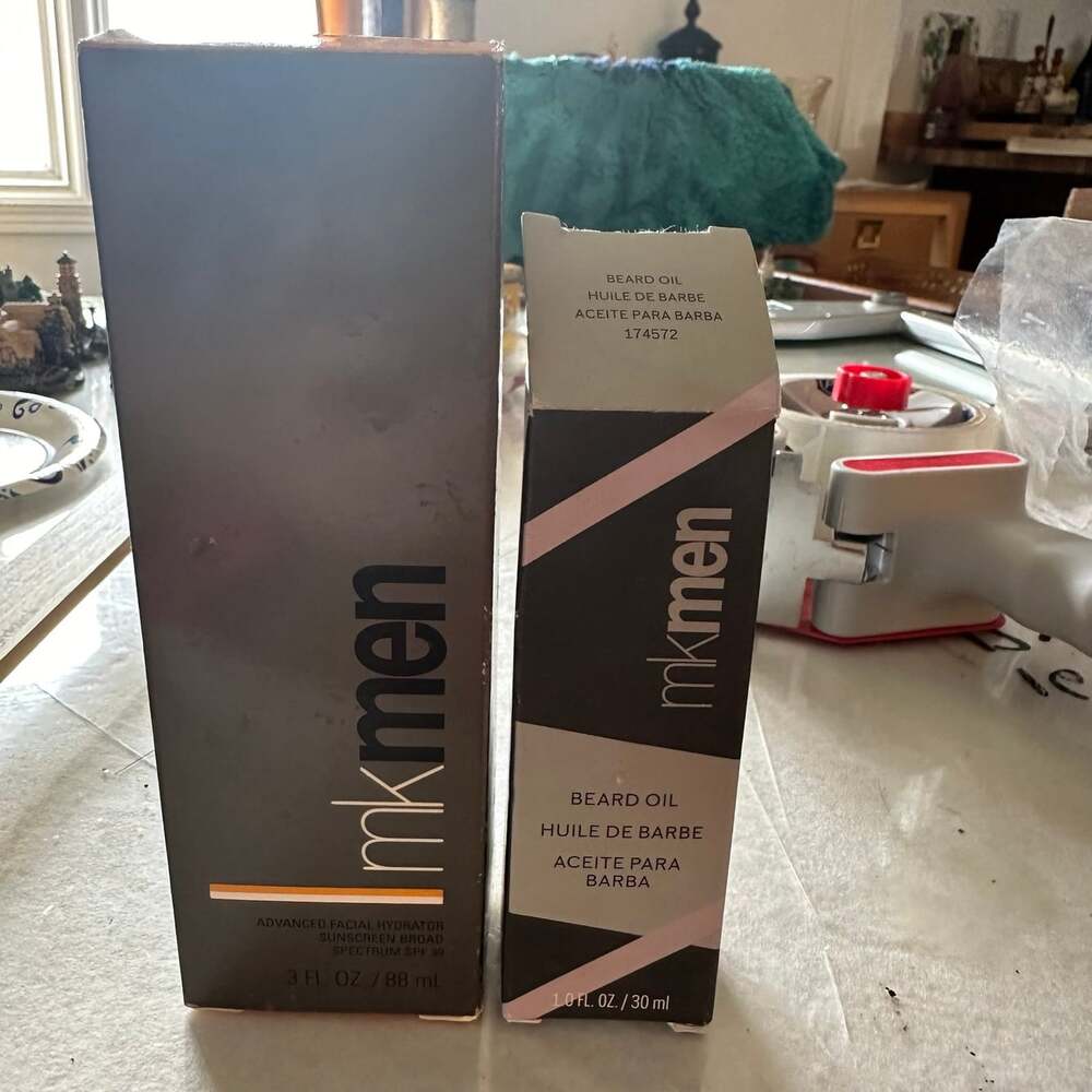 Mary Kay MK Men beard oil and moisturizer with sunscreen